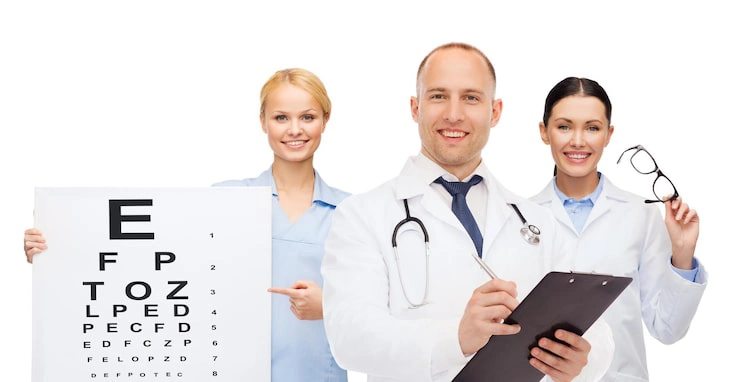 Read more about the article Difference Between Ophthalmologist, Optometrist & Optician