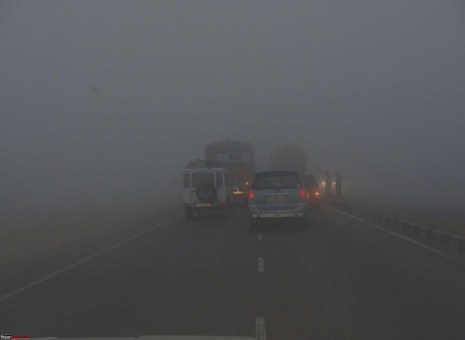 Read more about the article How Air Pollution is Damaging Your Eyes